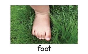 foot letter picture card